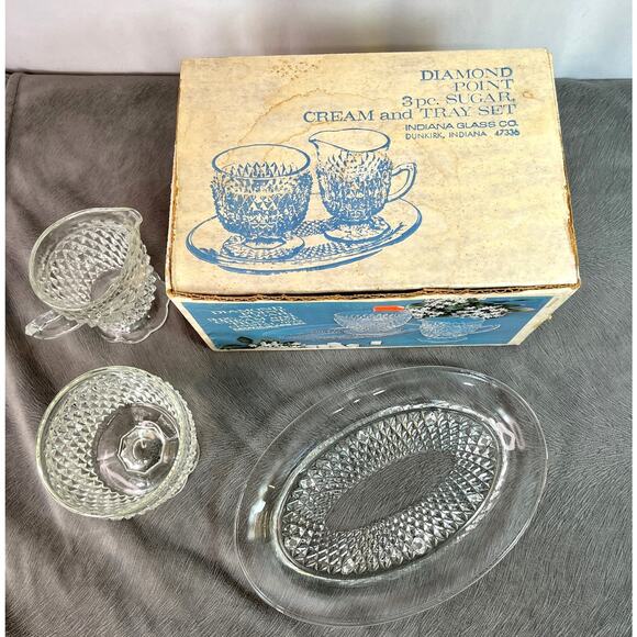 Vintage Indiana Glass Clear Diamond Point 3 Piece Sugar Creamer & Tray Set W/Box - Picture 3 of 7